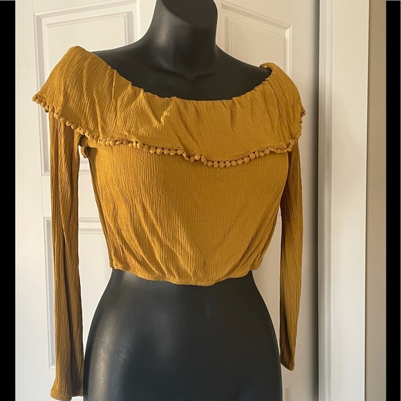 💰 Off shoulder crop top - Picture 2 of 10